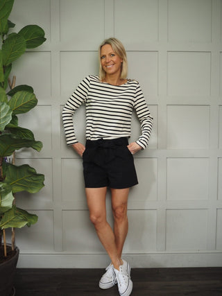 Luc Tailored Shorts - Black, Ecru