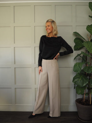 Carola Tailored Wide Leg Trousers by Moss Copenhagen - Black, Camel, Khaki