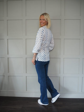 Diamond Long Sleeve Blouse with Ruffle Collar - Off White/Blue