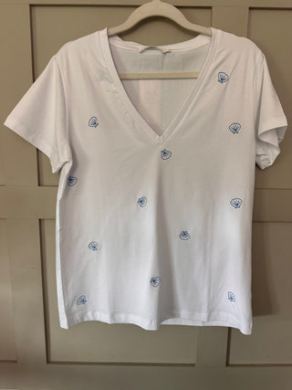 Fille V Neck T-Shirt - 4 Designs