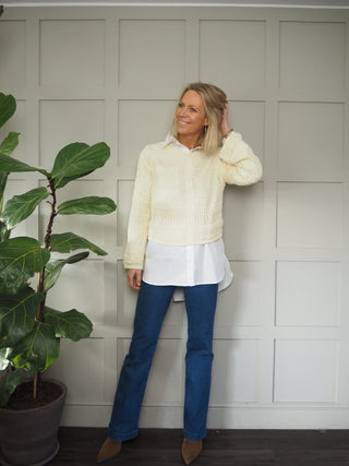 Nisha Cropped Crocheted Jumper - Cream