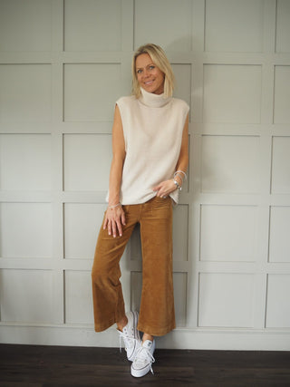 Atlanta Wide Leg, Cropped, Mid-Rise Corduroy Trousers - Camel