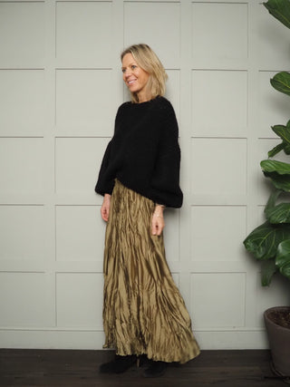 Houla Round Neck Jumper with Ribbing Detail - Black, Ecru and Khaki