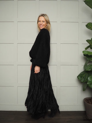 Houla Round Neck Jumper with Ribbing Detail - Black, Ecru and Khaki