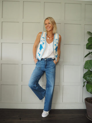 Briana Embroidered Cotton Waistcoat with Floral Design, No Fastenings - Ecru