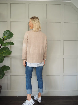 Cashmere Mix Round Neck Jumper - Black