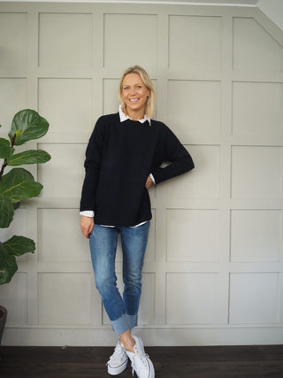 Cashmere Mix Round Neck Jumper - Black