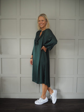 Damson Dress with Ruffles - Black