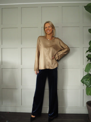 Quincy Long Sleeved Top - Black, Gold, Oyster