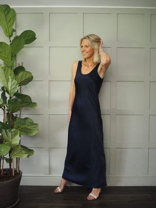 Shinni Maxi Dress by Moss Copenhagen - Navy Blue