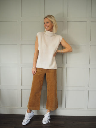 Atlanta Wide Leg, Cropped, Mid-Rise Corduroy Trousers - Camel