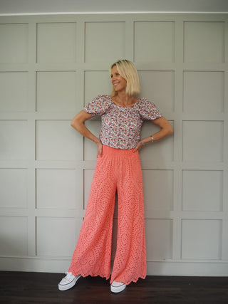 Sassie Floral Cropped Top