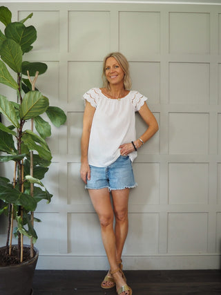 Antigua Linen Mix TShirt - Blue, Green, Pink and White