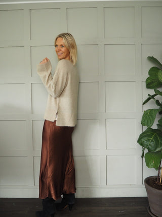 Raglan Round Neck Jumper by Moss Copenhagen - Black, Khaki and Stone