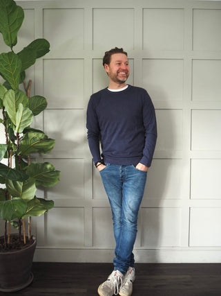 Men's Shiva Hemp Long Sleeved Top by Thinking Mu - Navy Blue