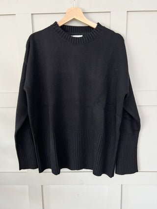 Cashmere Mix Round Neck Jumper - Black