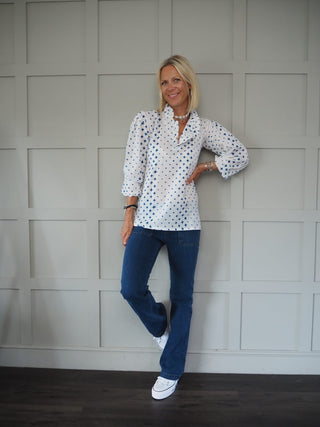 Diamond Long Sleeve Blouse with Ruffle Collar - Off White/Blue