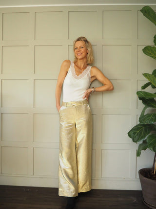 Ronnica Lace Trim Vest - Black, Ivory