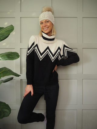 Frida Pom Pom Hat - Grey with Diamanté