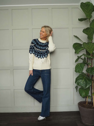 Sheki Alpine Style Jumper - Cream, Green, Orange