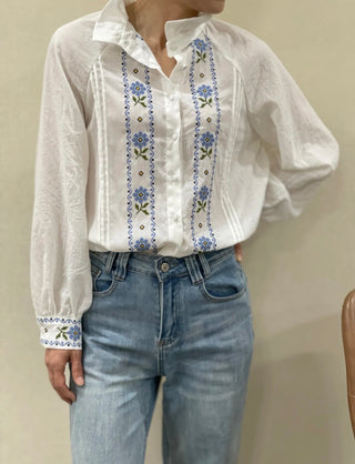 Helen Blouse with Embroidered Flower Detail and Pleated Collar - Off White/Blue