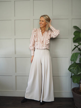 Taya Long Sleeve Blouse - Cream/Red Chevron