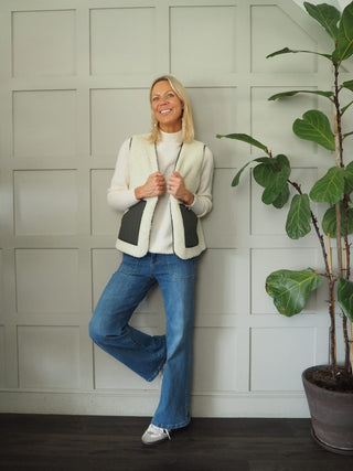 Swift Reversible Quilted and Faux Shearling Gilet - Camel, Khaki and Navy Blue