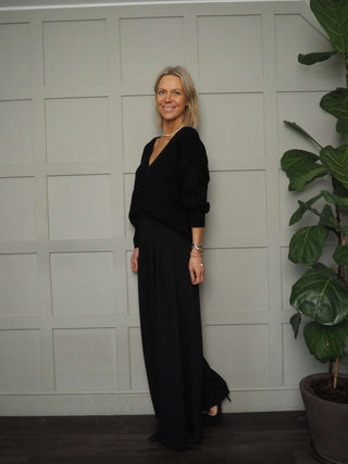 Oslo Cashmere Mix, V-Neck Cardigan - Black, Ivory and Navy Blue