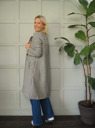 Celsey Single Breasted Coat, with Button Fastening &amp; Pockets by Humility - Houndstooth Grey/Black/Oatmeal
