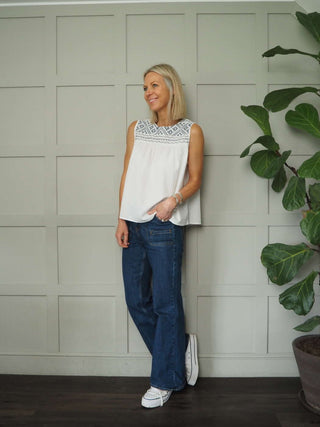 Simba Sleeveless Blouse - Off White