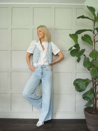 Carumba Mid Rise, Wide Leg Jeans with Pockets Front and Back - Light Denim