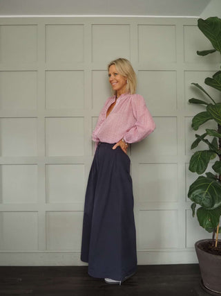 Kester Wide Leg Cotton Trousers with Pleated Detail &amp; Side Pockets - Navy Blue