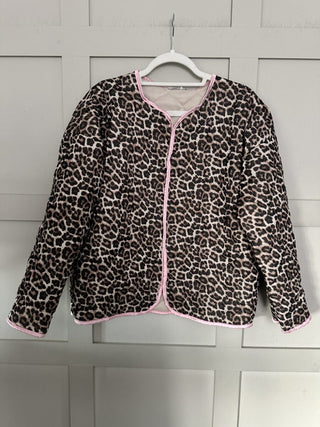 Lowry Cotton, Leopard Print, Lightweight, Quilted Jacket with Pink Satin Trim - Black/Camel/Pink