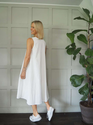 Mimosa Sleeveless Cotton Dress with Tie Detail - Off White