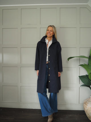 Marais Trench Coat with Detachable Peter Pan Collar - Navy Blue
