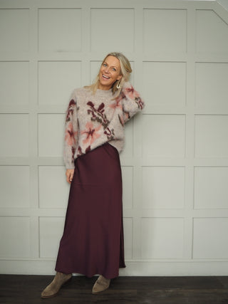 Lodisa Satin Feel Slip Skirt by Saint Tropez - Burgundy