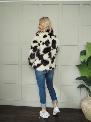 Bybemio Faux Fur Coat by BYoung - Chocolate/Cream