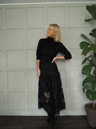 Leoma Polo Neck Jumper with Ribbing Detail - Black and Navy Blue