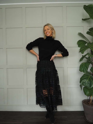 Leoma Polo Neck Jumper with Ribbing Detail - Black and Navy Blue