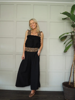 Solli Leopard Print Trousers - Black/Camel