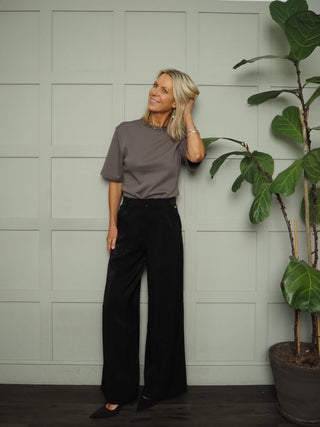 Shimmer Tailored Trousers by Pom Amsterdam - Black