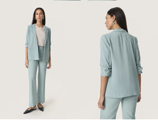 Shirley Lightweight Blazer with Pockets and No Fastenings by Soaked - Black, Navy Blue, Silver Blue