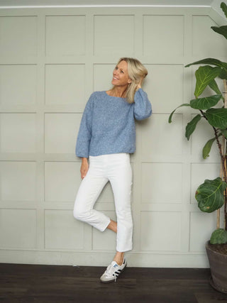 Gaine Round Neck Jumper with Cropped Sleeves by Saint Tropez - Blue, Oatmeal and Pink