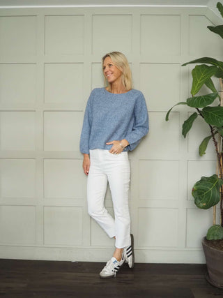 Gaine Round Neck Jumper with Cropped Sleeves by Saint Tropez - Blue, Oatmeal and Pink