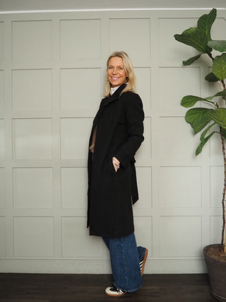 Cala Wool Mix Trench Coat with Belt and No Fastenings - Black, Camel