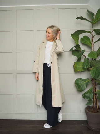 Jure Classic Trench Coat with Front Button Fastening &amp; Tie Belt - Pink and Stone