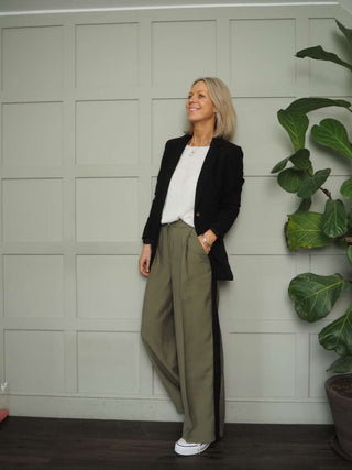 Audri Single-Breasted, Corduroy Style Blazer with Pockets -  Black, Navy Blue