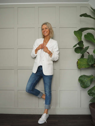 Juliet Single-Breasted Blazer with Single Button and Pockets - Black, Ecru