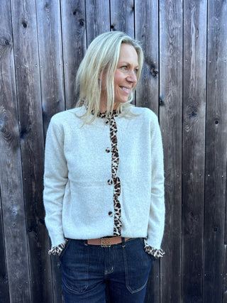 Oxford Cardigan with Leopard Print Details - Chocolate, Oatmeal