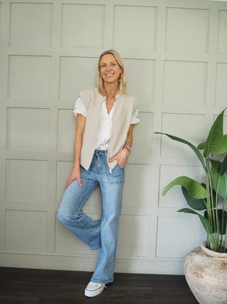 Genie Zip Front Sleeveless Cardigan - 7 Colours